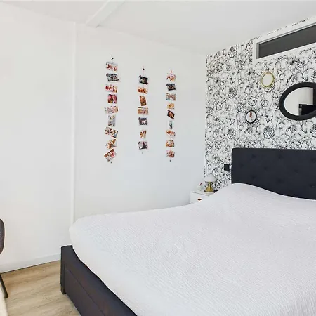 Agreable 3 Pieces Avec Climatisation Face A La - Fr-1-423-263